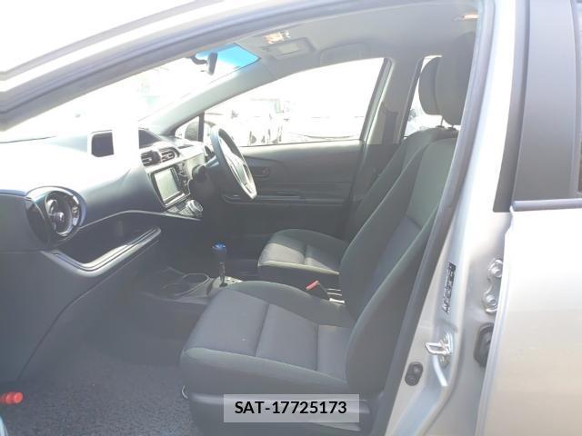 Toyota AQUA 2015-07 8546542-2