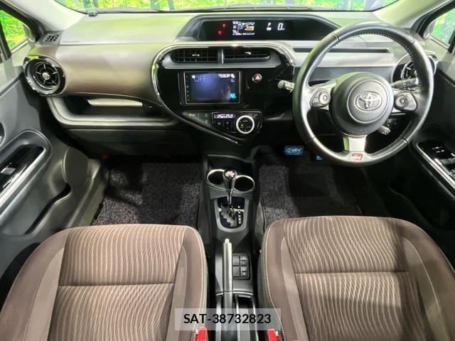 Toyota AQUA 2017-09 8546652-1