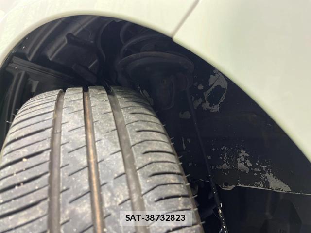 Toyota AQUA 2017-09 8546652-19