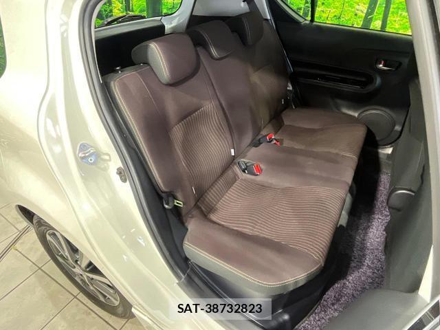 Toyota AQUA 2017-09 8546652-8