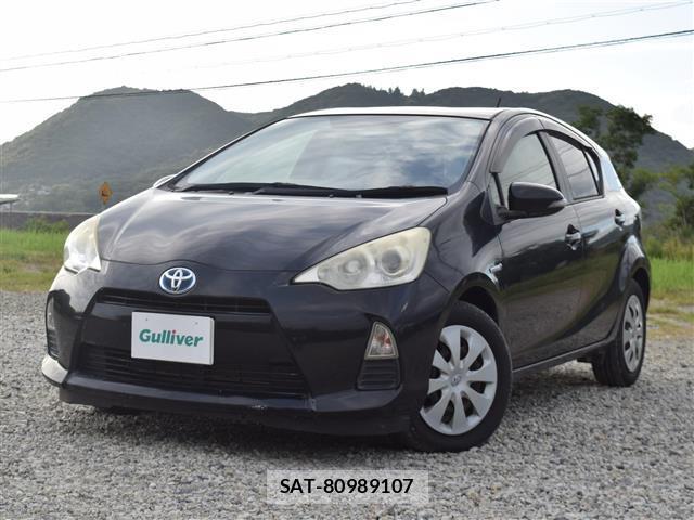 Toyota AQUA 2013-09 8546774-2