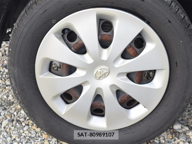 Toyota AQUA 2013-09 8546774-6
