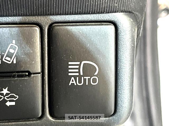 Toyota AQUA 2020-06 8546837-6