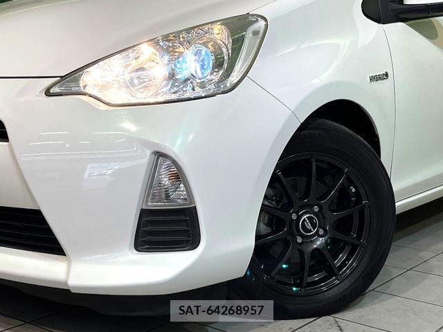 Toyota AQUA 2012-03 8546841-11