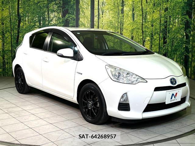Toyota AQUA 2012-03 8546841-15
