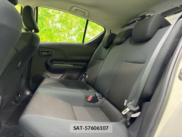 Toyota AQUA 2016-08 8547133-6