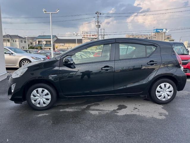 Toyota AQUA 2015-07 8547187-15