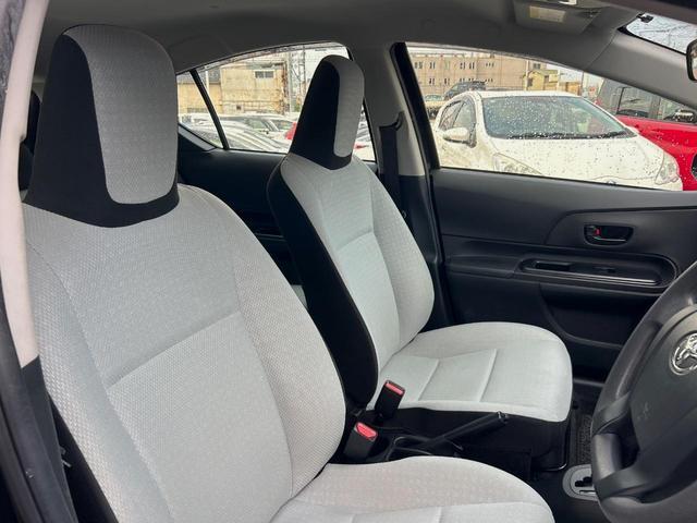 Toyota AQUA 2015-07 8547187-7