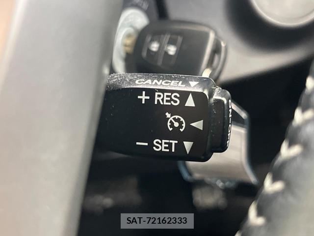 Toyota AQUA 2015-10 8547397-4