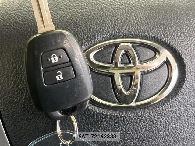 Toyota AQUA 2015-10 8547397-5