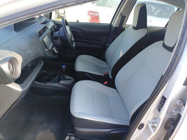 Toyota AQUA 2021-08 8547523-15