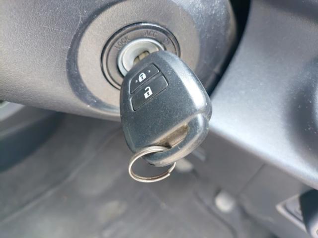 Toyota AQUA 2021-08 8547526-14