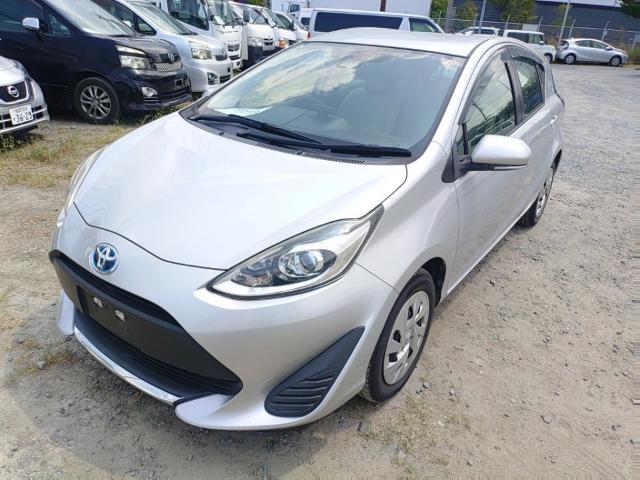 Toyota AQUA 2021-08 8547527-0