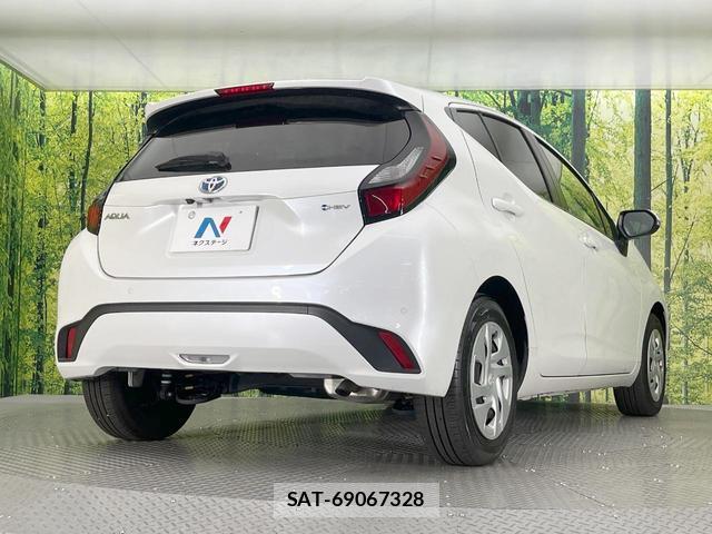 Toyota AQUA 2024-06 8547701-16