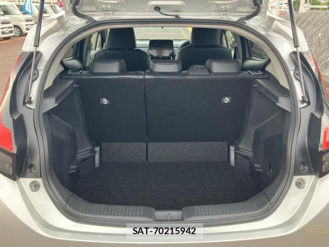 Toyota AQUA 2021-08 8547759-7