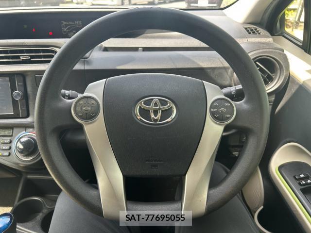 Toyota AQUA 2013-07 8548000-15