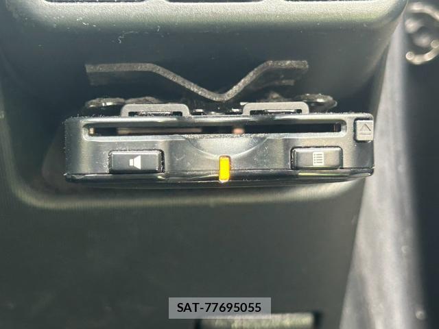 Toyota AQUA 2013-07 8548000-19