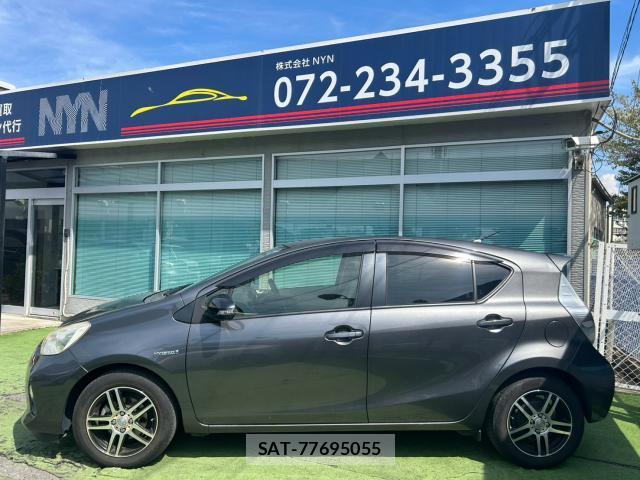 Toyota AQUA 2013-07 8548000-3