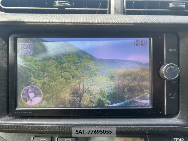 Toyota AQUA 2013-07 8548000-7
