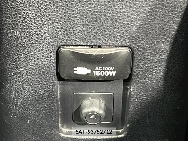 Toyota AQUA 2024-06 8548487-5