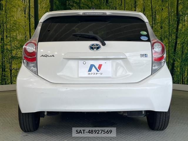 Toyota AQUA 2012-07 8548588-14