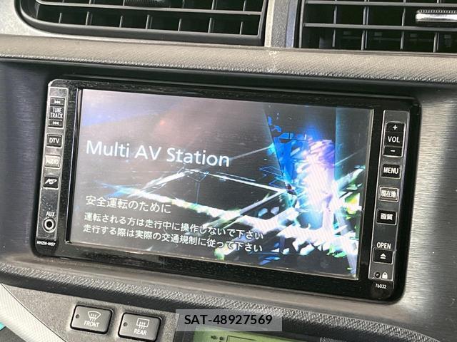 Toyota AQUA 2012-07 8548588-2