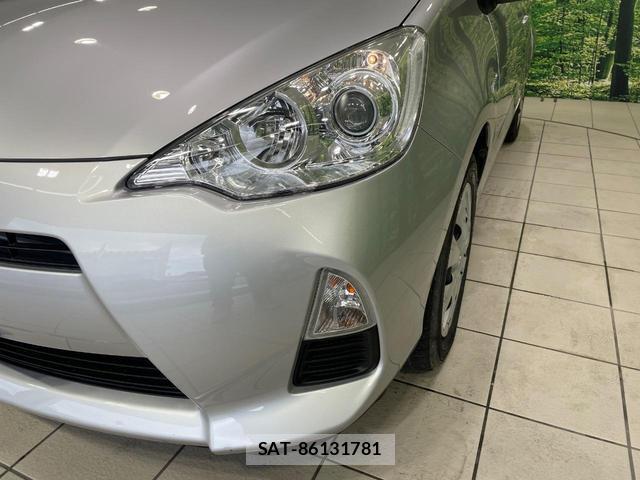 Toyota AQUA 2013-08 8549010-11
