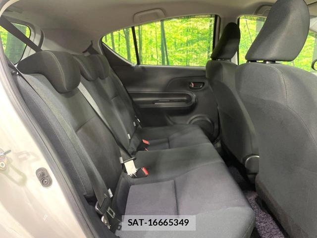 Toyota AQUA 2015-07 8549046-8