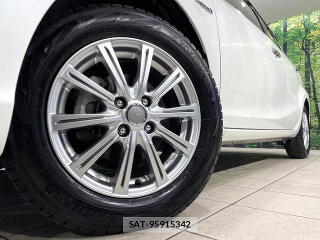Toyota AQUA 2019-04 8549048-12