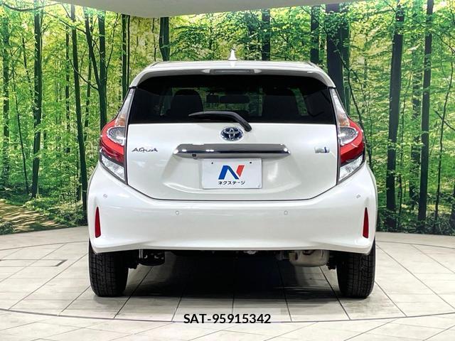 Toyota AQUA 2019-04 8549048-14