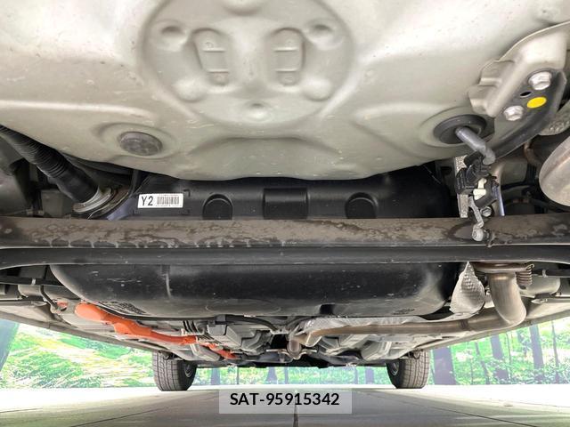 Toyota AQUA 2019-04 8549048-18
