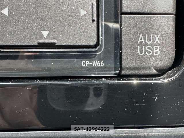 Toyota AQUA 2020-04 8549124-17