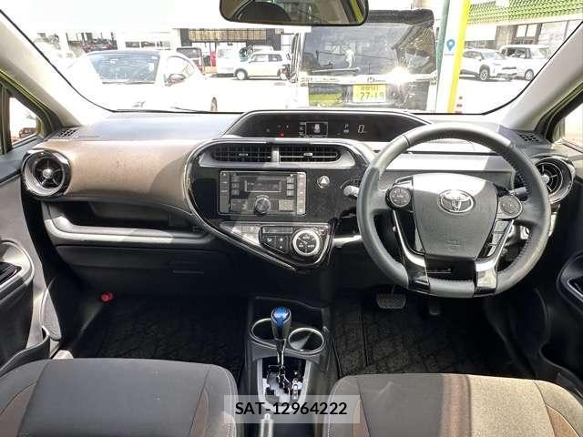 Toyota AQUA 2020-04 8549124-2