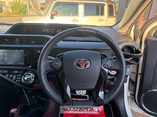 Toyota AQUA 2015-03 8549381-14