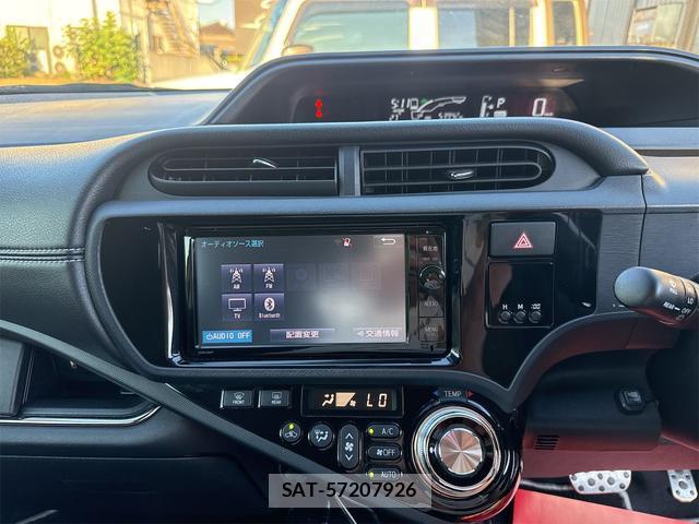 Toyota AQUA 2015-03 8549381-9