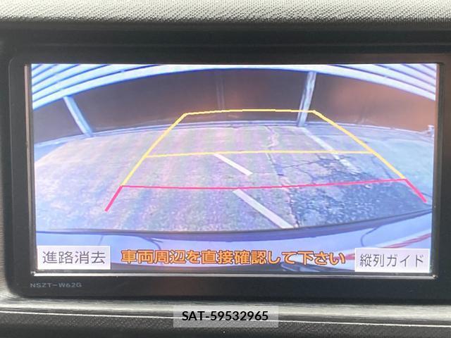 Toyota AQUA 2014-03 8549419-10