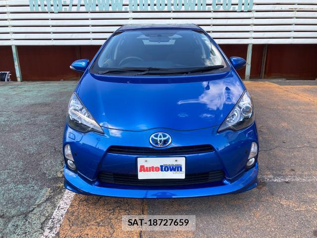 Toyota AQUA 2014-02 8549422-10