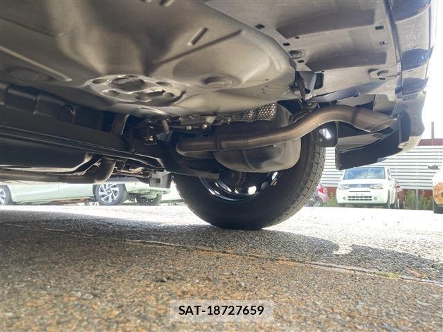 Toyota AQUA 2014-02 8549422-14