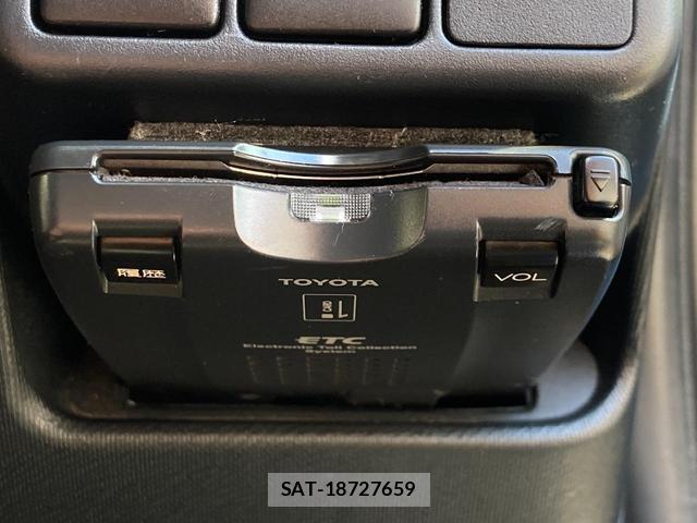 Toyota AQUA 2014-02 8549422-7