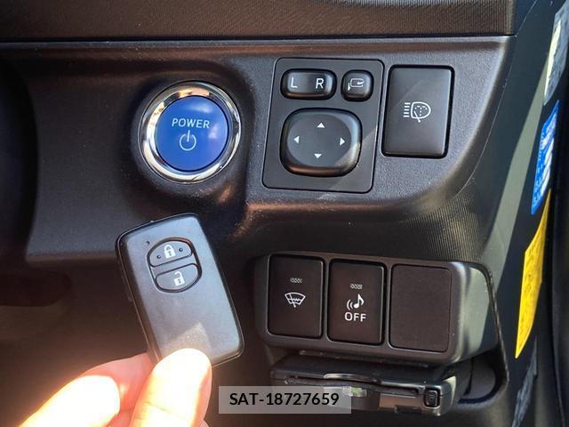 Toyota AQUA 2014-02 8549422-8