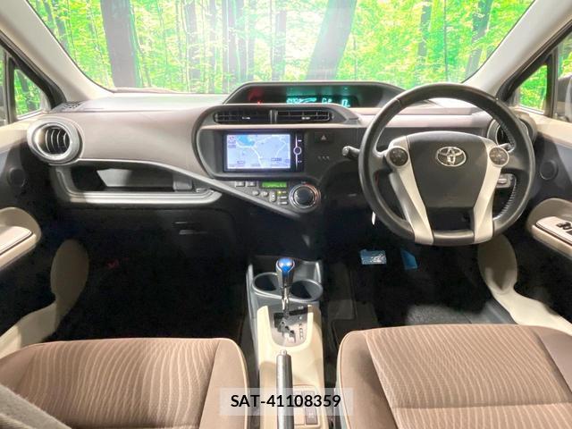 Toyota AQUA 2012-05 8549645-1