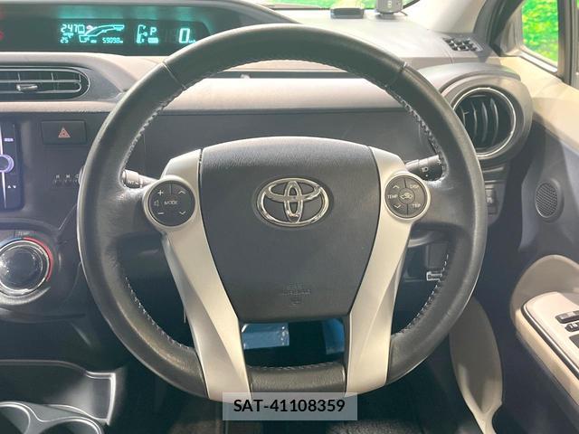 Toyota AQUA 2012-05 8549645-10