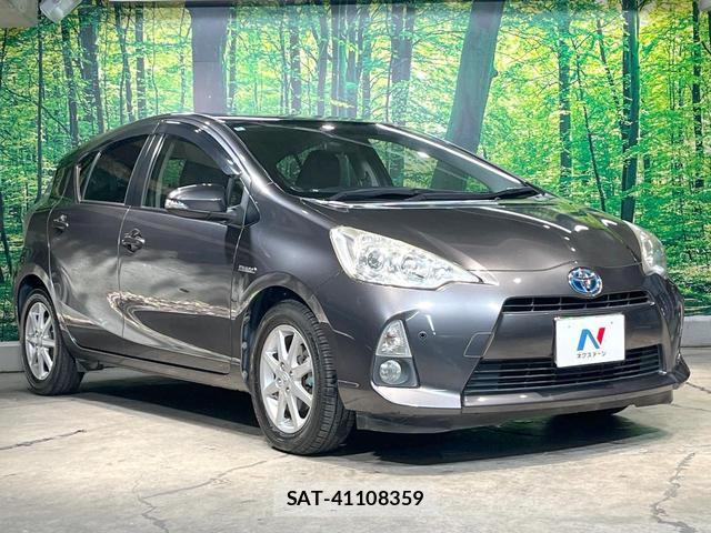 Toyota AQUA 2012-05 8549645-15