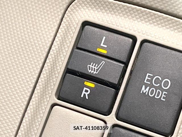 Toyota AQUA 2012-05 8549645-4