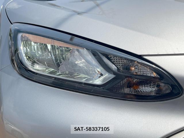 Toyota AQUA 2023-03 8549941-11