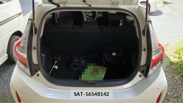 Toyota AQUA 2019-02 8550415-17