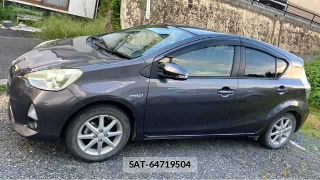 Toyota AQUA 2012-11 8550434-10