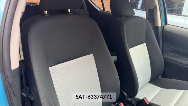 Toyota AQUA 2013-10 8550435-5