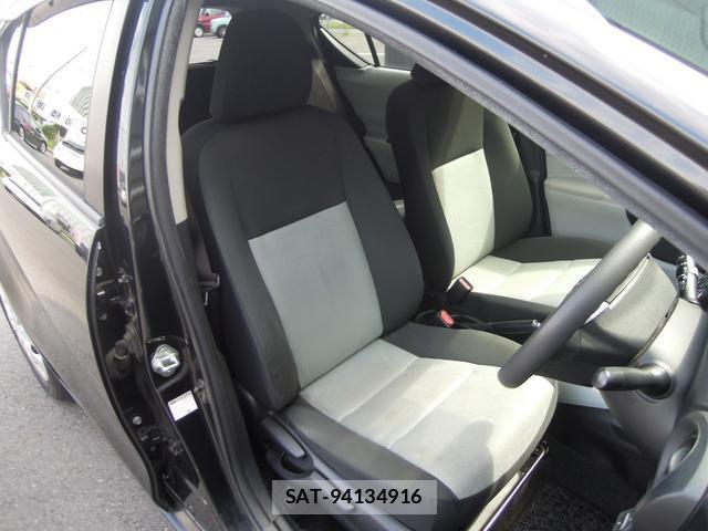 Toyota AQUA 2013-02 8550525-12