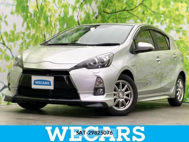 Toyota AQUA 2012-03 8550606-0